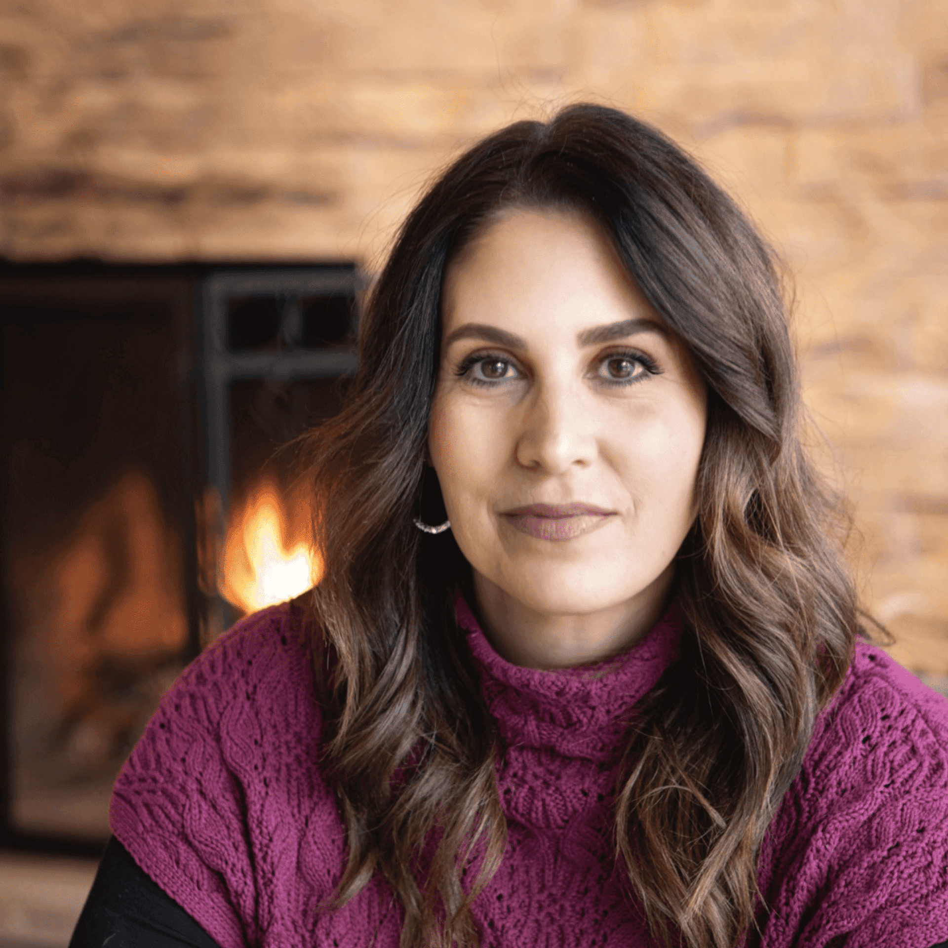 Portrait of Alexis Stimmel, a professional stylist at Studio Raw Elite, showcasing their expertise and style.